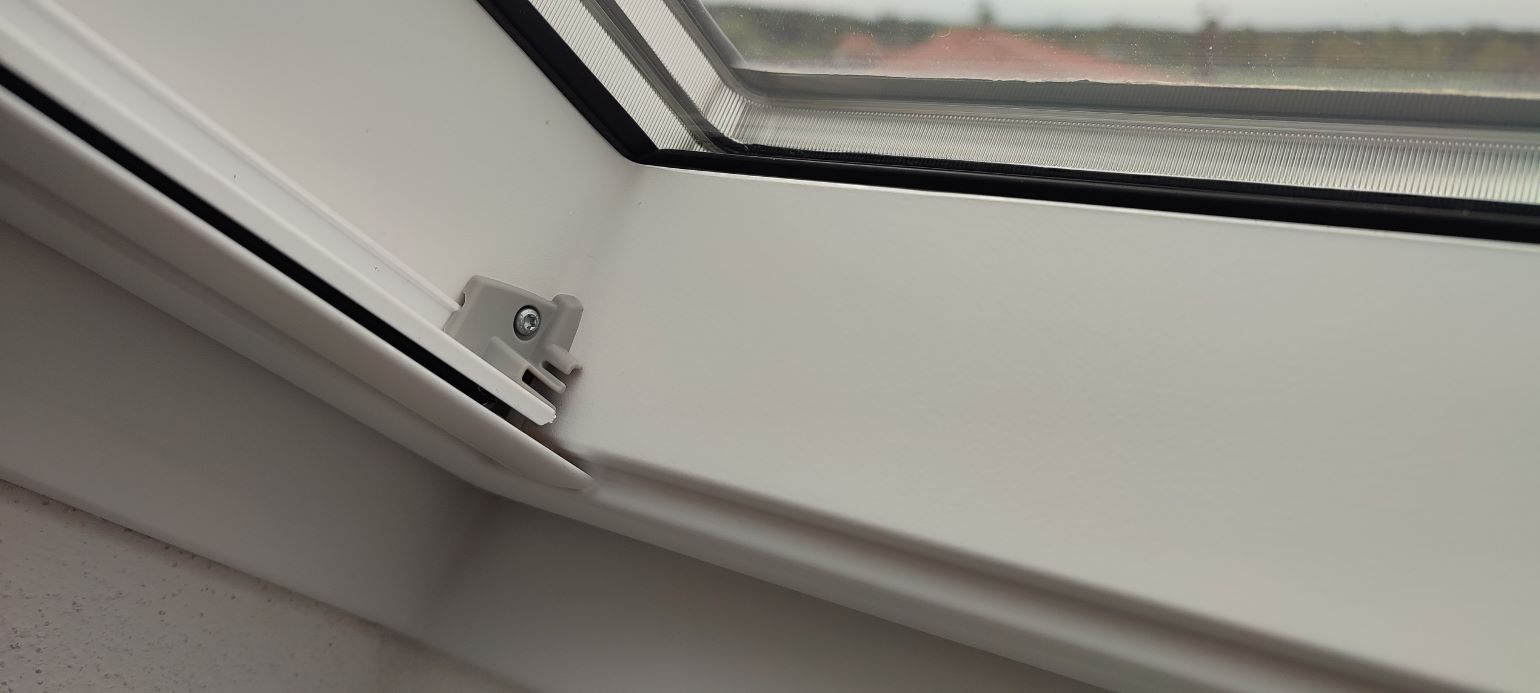 Koncovky vodiacich líšt roletky Velux